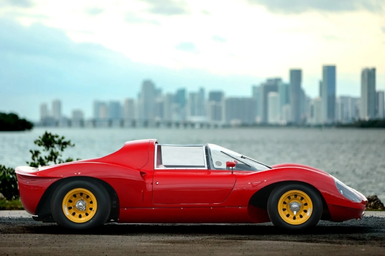 dino206-ferrari-2