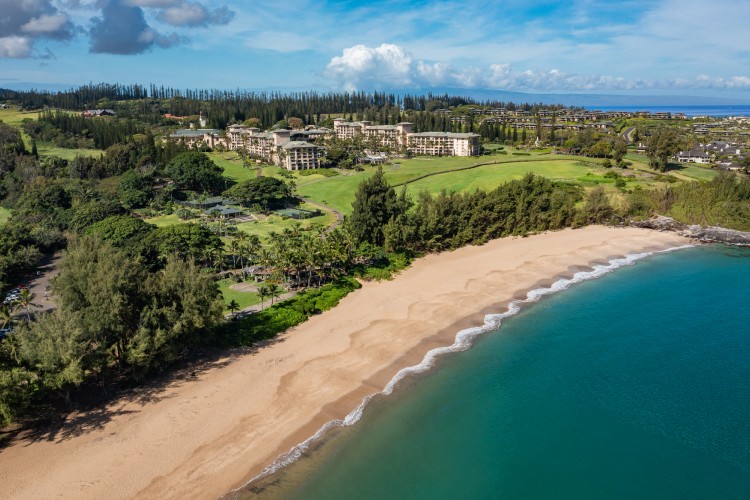 ritz-carlton-maui-kapalua-luksuzni-hotel-koji-postuje-svetinje-1