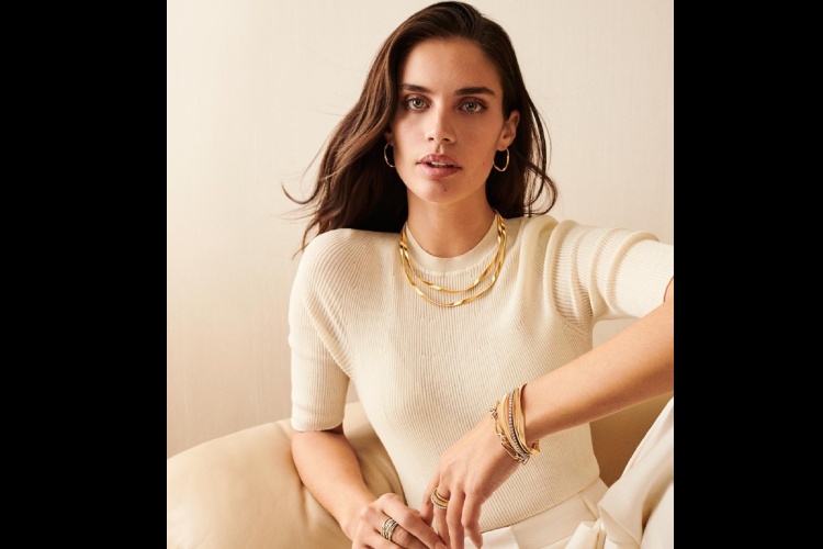 sara-sampaio-marco-bicego-jewelry-2023-4