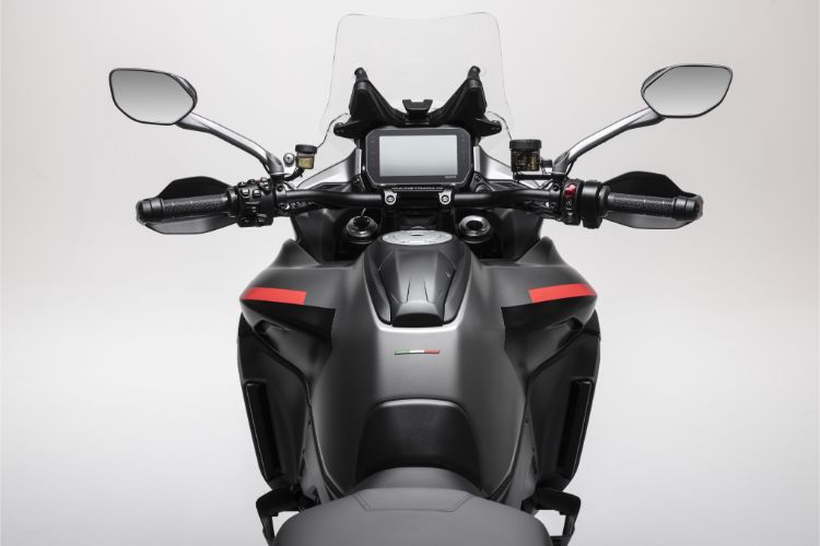 ducati-predstavio-najnoviji-multistrada-v4-s-avanturisticki-motocikl-sa-170-ks-37