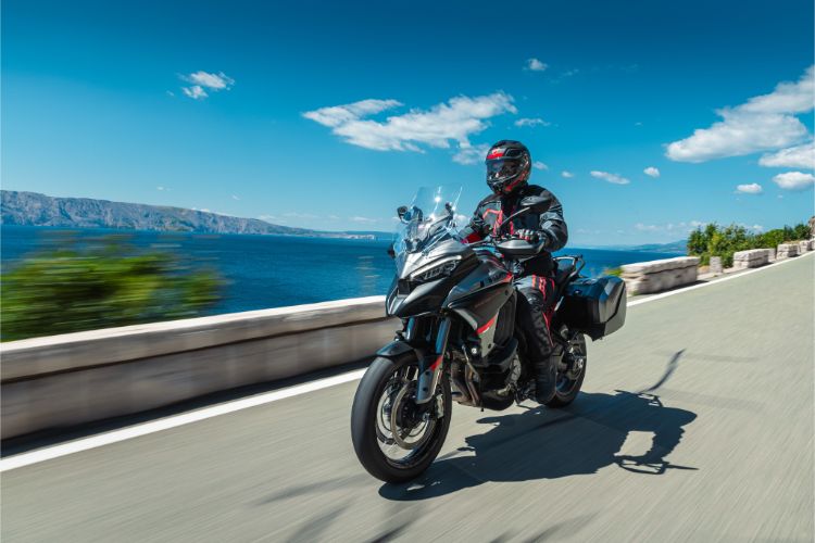 ducati-predstavio-najnoviji-multistrada-v4-s-avanturisticki-motocikl-sa-170-ks-47