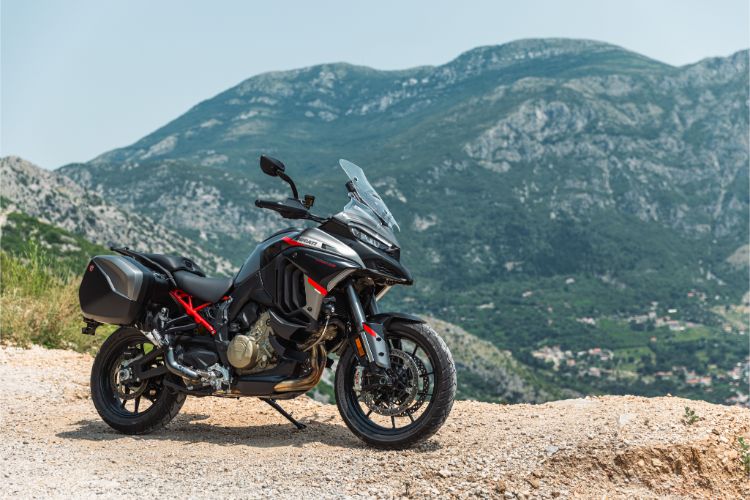 ducati-predstavio-najnoviji-multistrada-v4-s-avanturisticki-motocikl-sa-170-ks-55