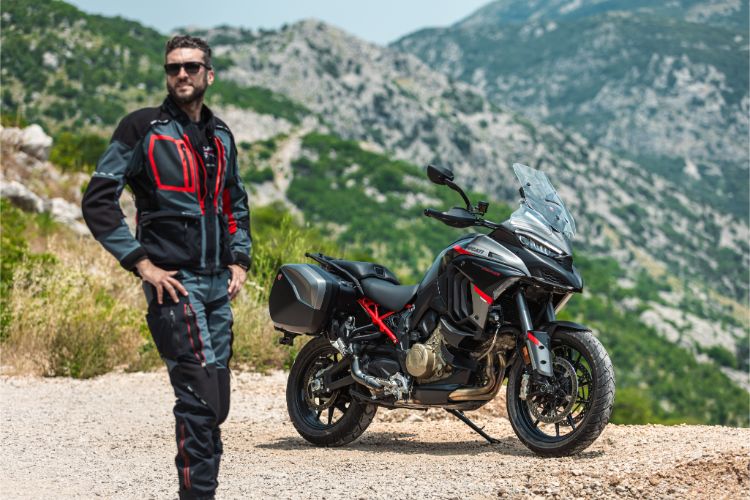 ducati-predstavio-najnoviji-multistrada-v4-s-avanturisticki-motocikl-sa-170-ks-56