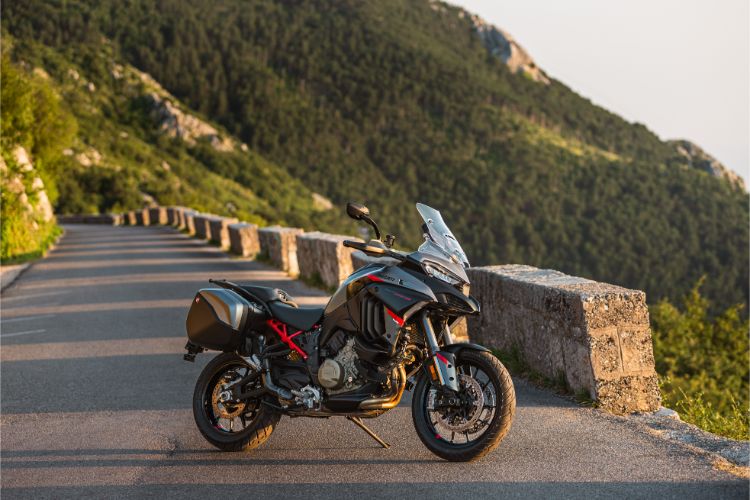 ducati-predstavio-najnoviji-multistrada-v4-s-avanturisticki-motocikl-sa-170-ks-59