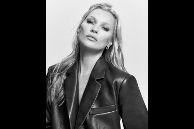 kate-moss-anine-bing-fall-2023-ad-campaign04