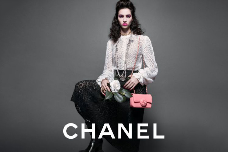 chanel-fall-winter-2023-campaign08