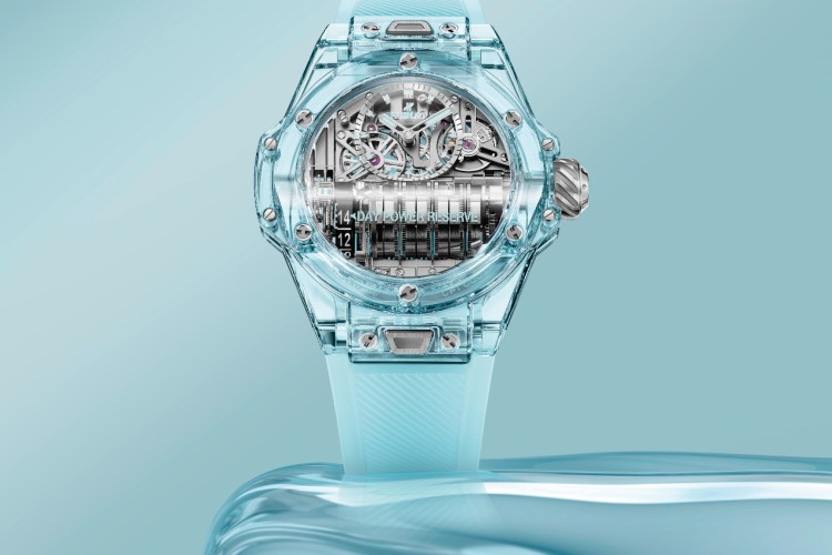 hublot-big-bang-water-blue-sapphire-1