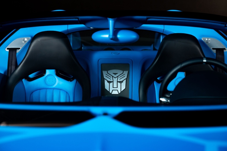 bugatti-veyron-inspirisan-transformersima-odlazi-na-aukciju-27