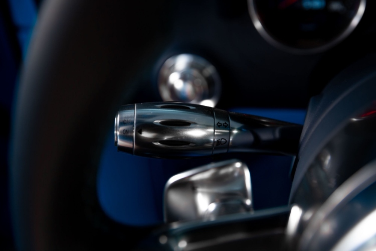 bugatti-veyron-inspirisan-transformersima-odlazi-na-aukciju-32