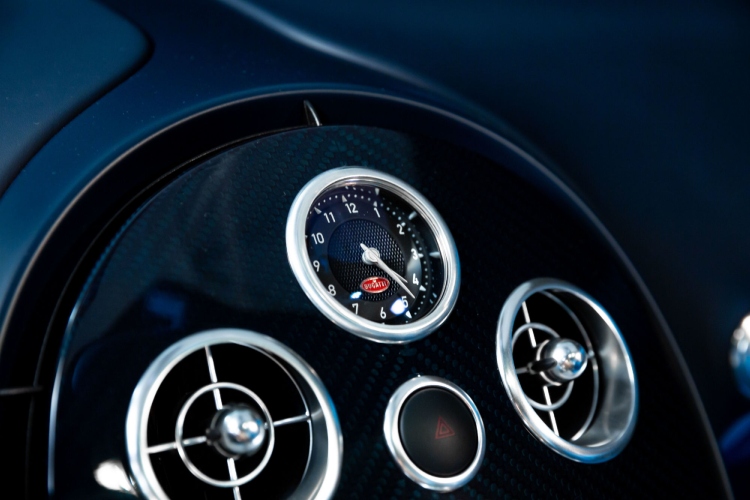 bugatti-veyron-inspirisan-transformersima-odlazi-na-aukciju-33