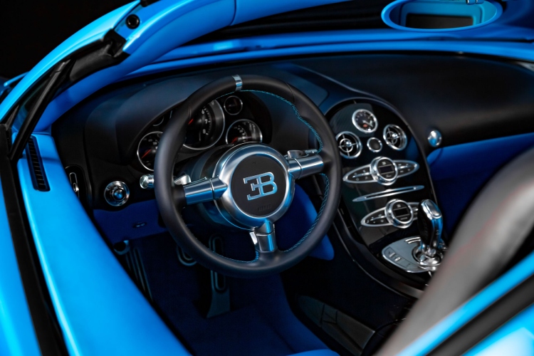 bugatti-veyron-inspirisan-transformersima-odlazi-na-aukciju-42