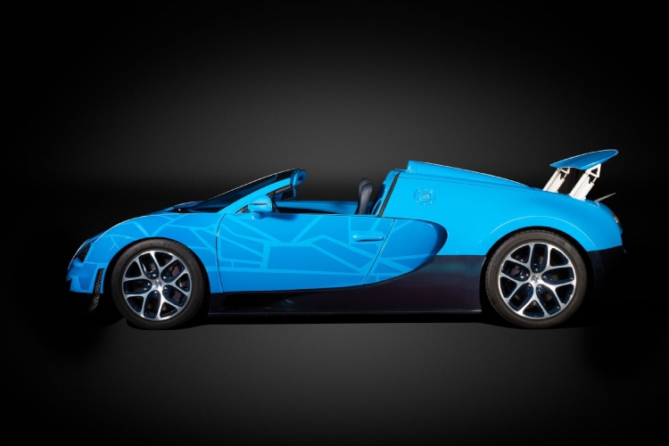 bugatti-veyron-inspirisan-transformersima-odlazi-na-aukciju-47