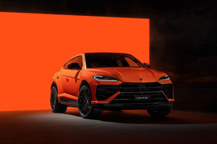 lamborghini-urus-se-4