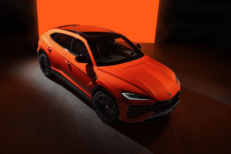 lamborghini-urus-se-9