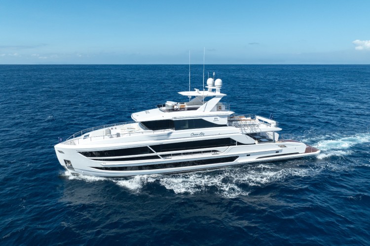 horizon-yachts-fd108-2