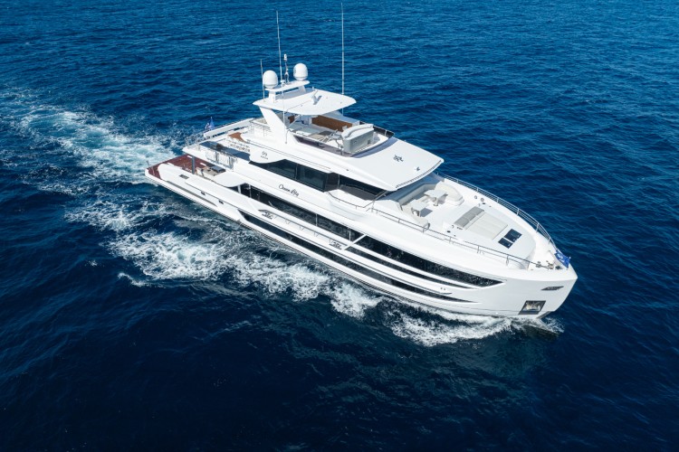 horizon-yachts-fd108-3