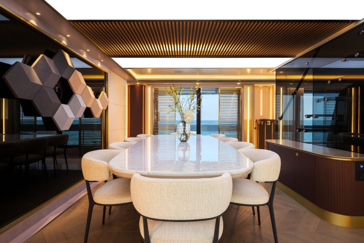 horizon-yachts-fd108-29