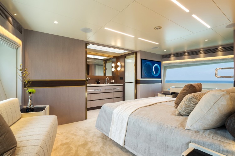 horizon-yachts-fd108-33