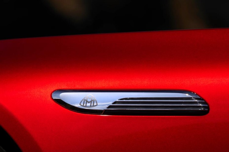 mercedes-maybach-sl-680-monogram-series-8