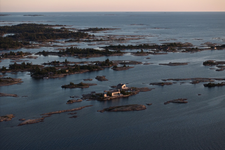 whistling-wind-island-oaza-mira-usred-divlje-kanadske-prirode-17