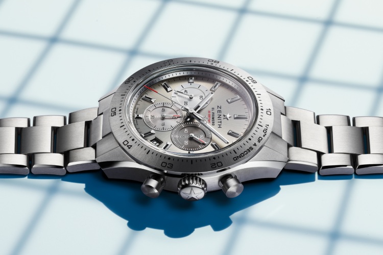 chronomaster-sport-titanium-2