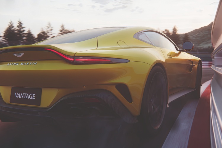 aston-martin-vantage-31