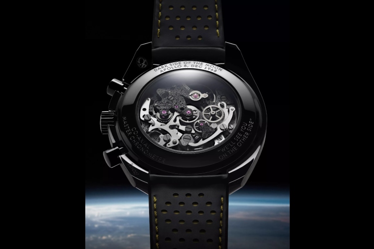 omega-speedmaster-dark-side-of-the-moon-6