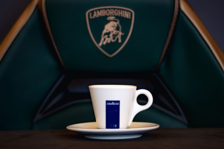 automobili-lamborghini-lavazza-6