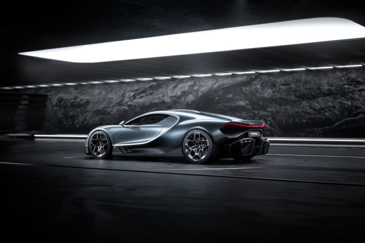 bugatti-tourbillon-8