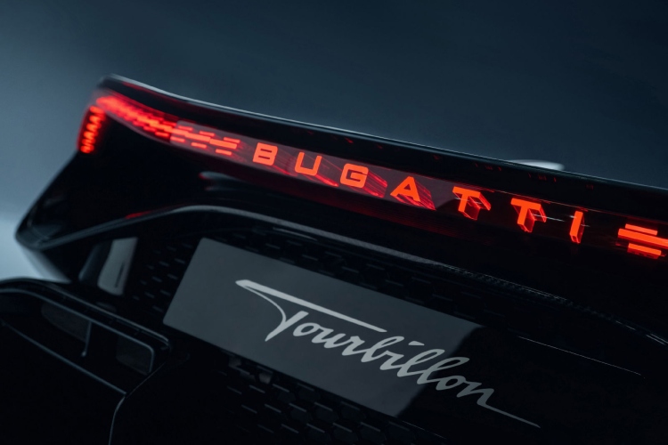 bugatti-tourbillon-29