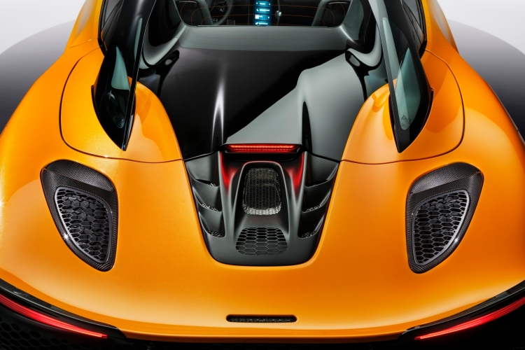 artura-spider-mclaren-16