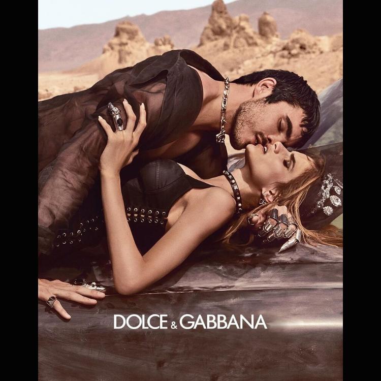 kampanja-za-k-by-dolce-gabbana-eau-de-parfum-intense-ocarava-sa-svojim-prikazom-6