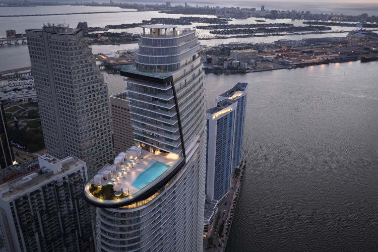 aston-martin-residences-miami-5