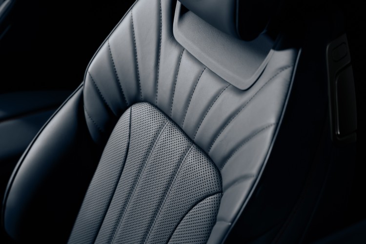 bentley-edition-8-16