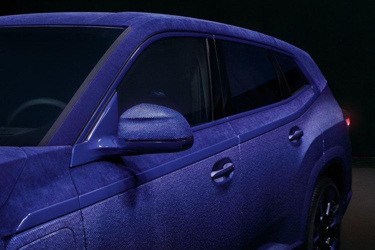 bmw-xm-mystique-allure-11