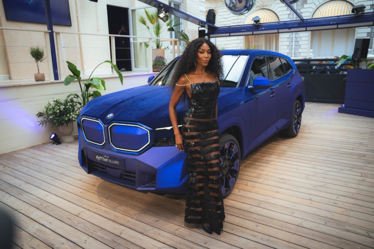 bmw-xm-mystique-allure-13