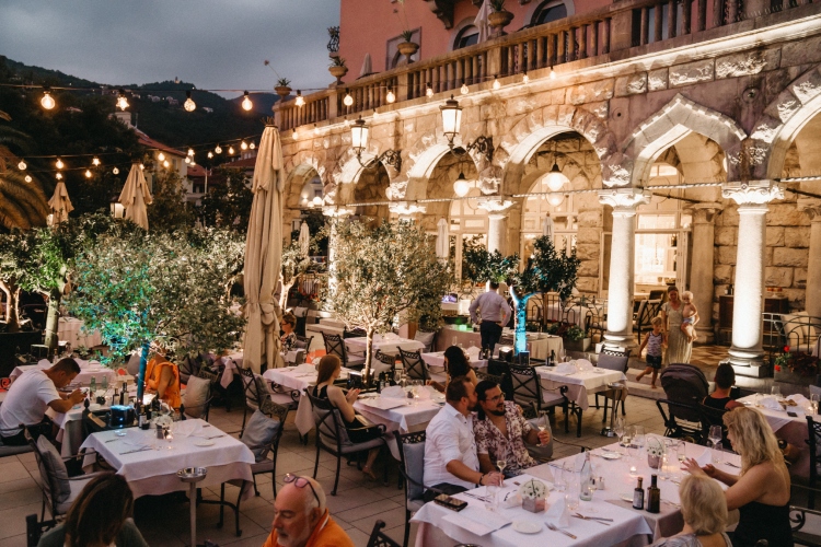 vrhunska-gastronomija-u-luksuznoj-vili-u-opatiji-amadria-park-hotel-milenij-4