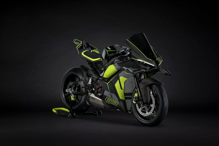 samo-63-vozaca-na-svetu-ce-posedovati-ovu-ducati-lamborghini-zver-od-100000-dolara-4