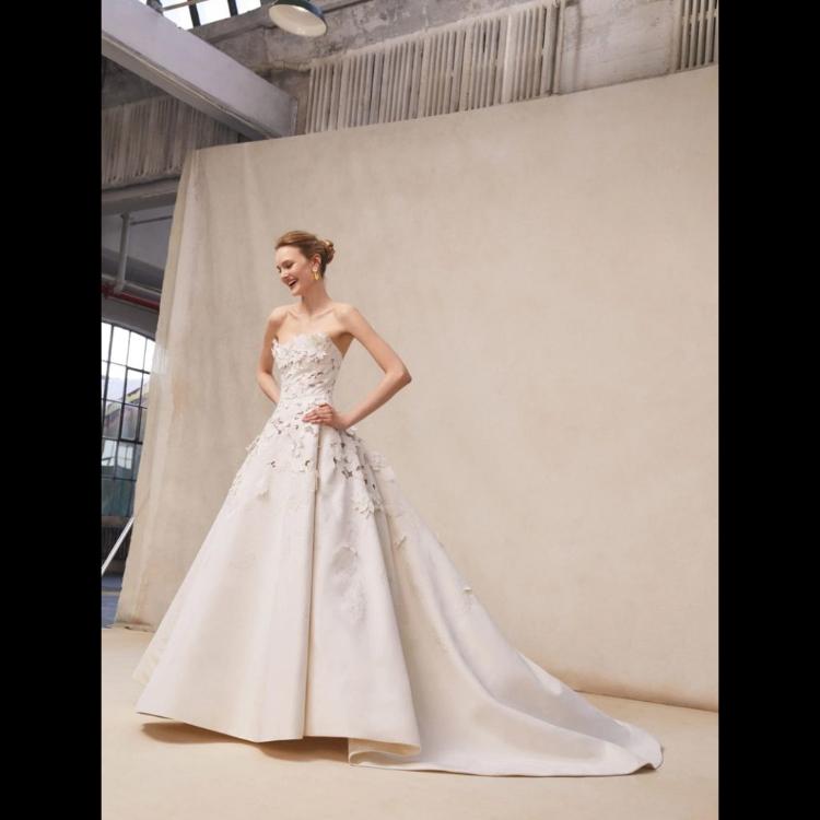 oscar-de-la-renta-bridal-spring-2026-collection03-768x1020