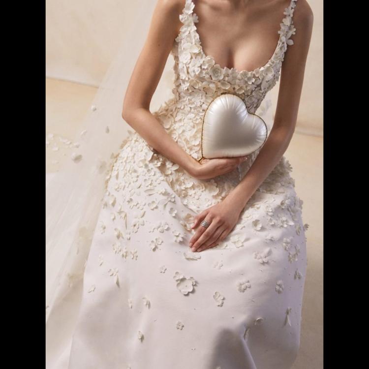 oscar-de-la-renta-bridal-spring-2026-collection12-768x1020