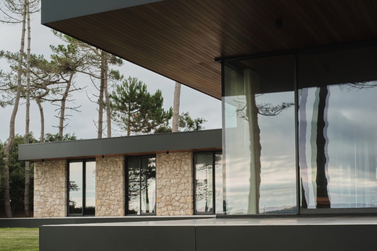 casa-loredo-kad-more-kamen-i-arhitektura-progovore-istim-jezikom-7