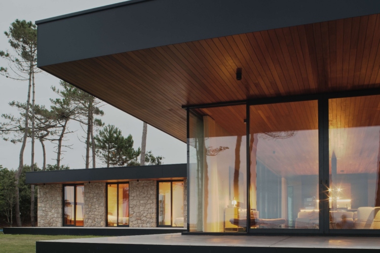 casa-loredo-kad-more-kamen-i-arhitektura-progovore-istim-jezikom-17