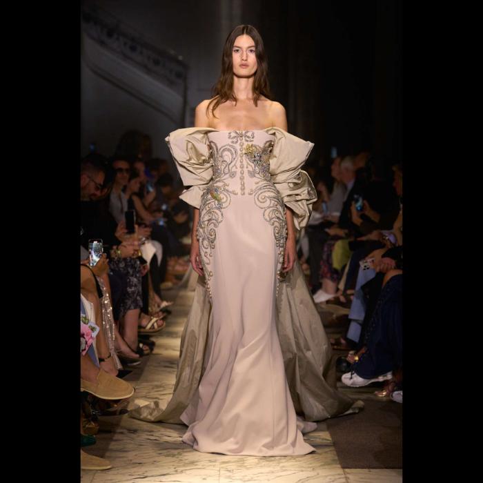 elije-saab-la-nouvelle-cour-donosi-kraljevski-luksuz-novom-haute-couture-kolekcijom-1