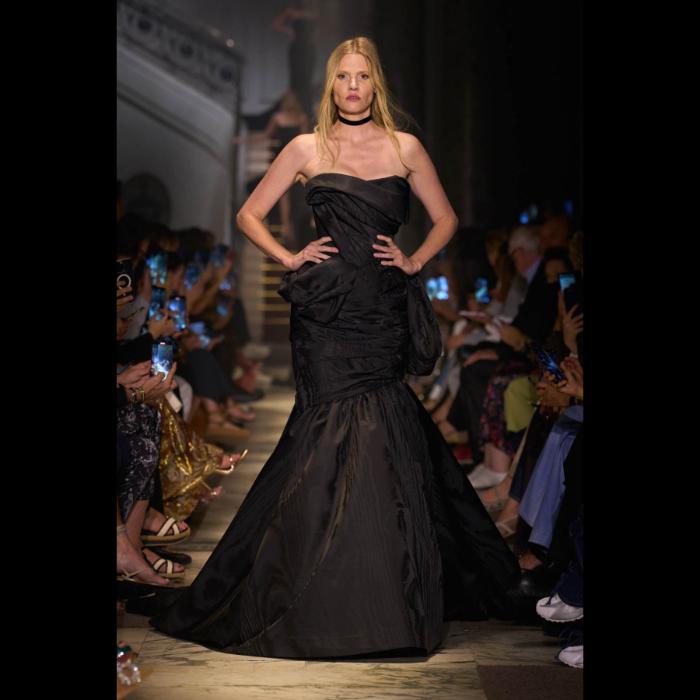 elije-saab-la-nouvelle-cour-donosi-kraljevski-luksuz-novom-haute-couture-kolekcijom-2