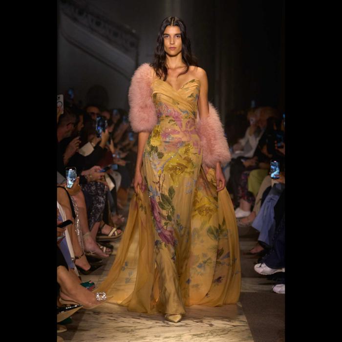 elije-saab-la-nouvelle-cour-donosi-kraljevski-luksuz-novom-haute-couture-kolekcijom-10