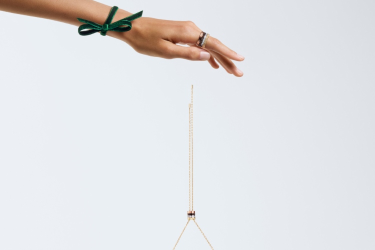 boucheron-gates-of-wonders-magicno-putovanje-kroz-luksuz-u-praznicnoj-sezoni-7