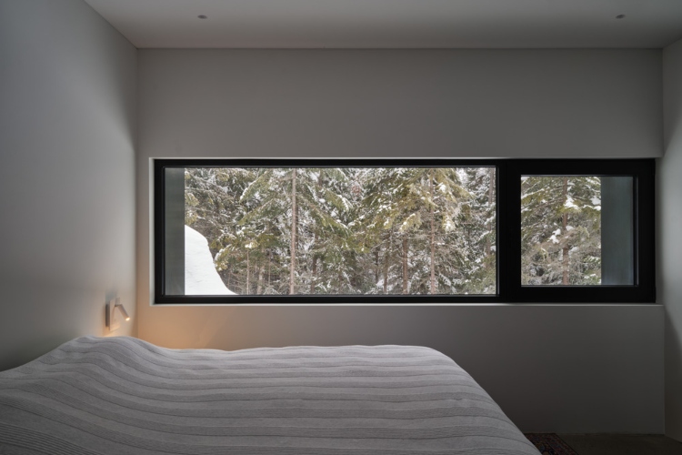 owls-shield-house-arhitektonsko-utociste-u-srcu-kanadske-divljine-4