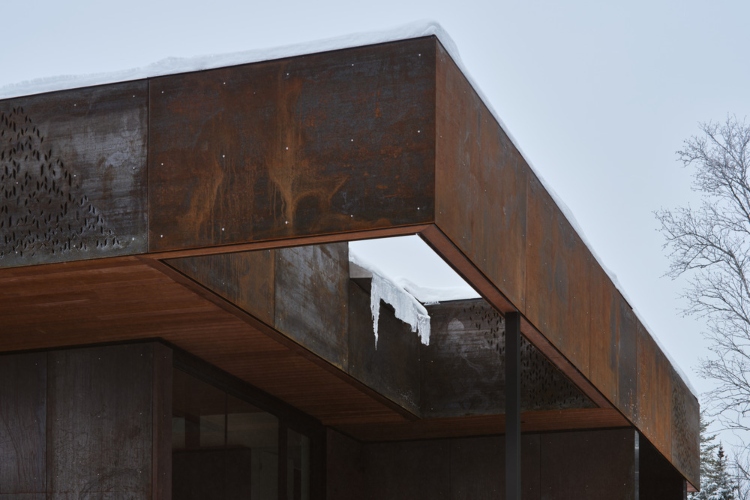 owls-shield-house-arhitektonsko-utociste-u-srcu-kanadske-divljine-9