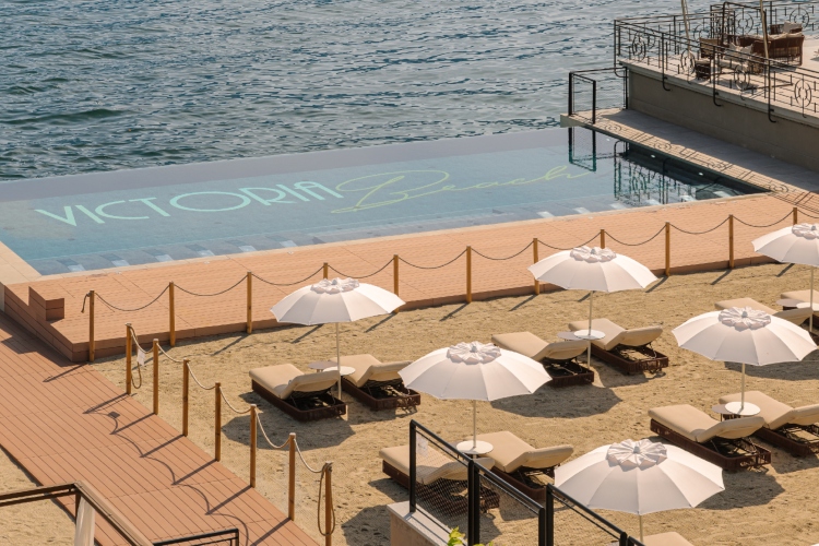 victoria-beach-menaggio-nova-ikona-luksuza-na-obali-jezera-komo-6