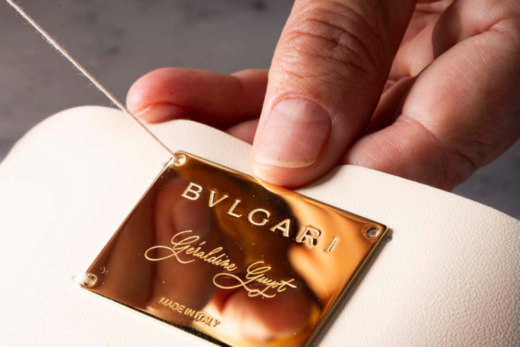 bvlgari-ss26-kada-se-dragulji-pretvaraju-u-kozne-ikone-56